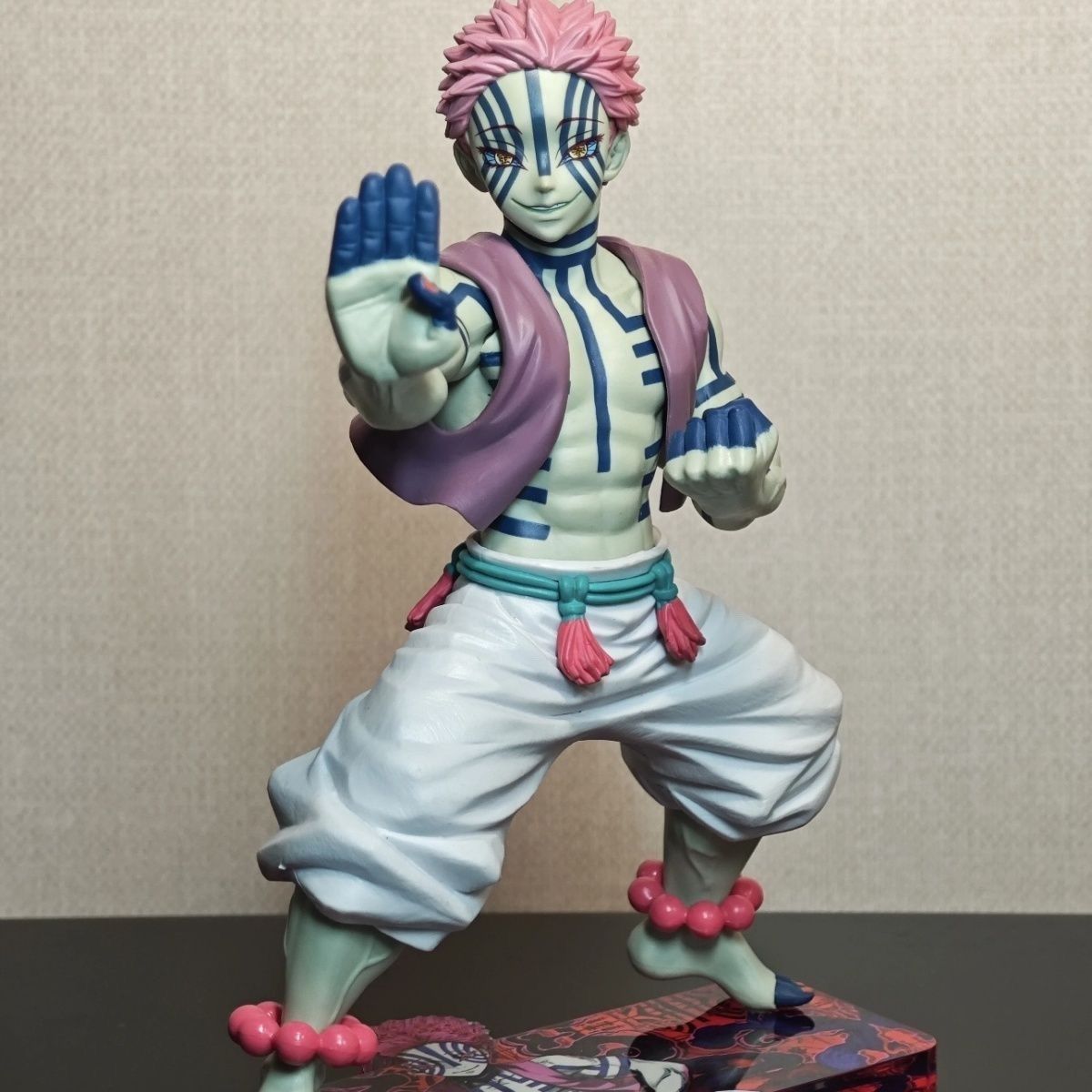 Demon Slayer 15cm Üst Ay Üçlü  - Cosplay Anime Tsunade incelemesi ve fiyatı
